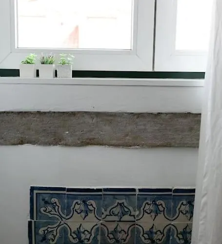 Location Spacious Charming 2 Great Views דירה ליסבון