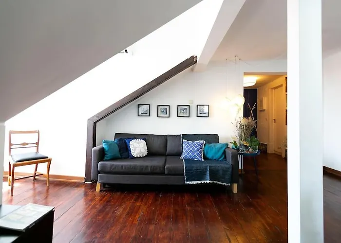 Location Spacious Charming 2 Great Views ליסבון