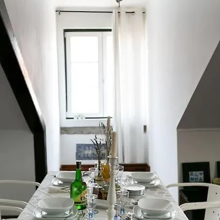 Apartment Location Spacious Charming 2 Great Views Lisbon