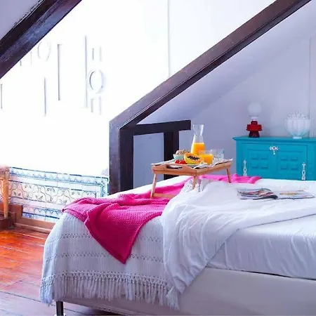 Location Spacious Charming 2 Great Views Apartment